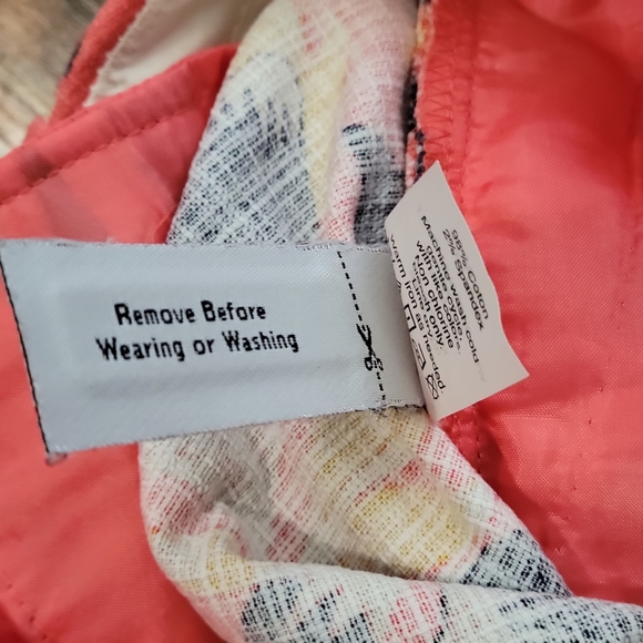 NWOT J Crew Hibiscus Poppy Coral Orange Shorts Size 2 - Picture 7 of 8